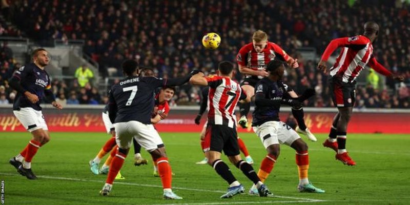 Nhận định thắng thua Luton Town vs Brentford