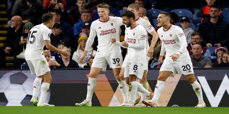 Quá khứ gặp nhau Manchester United vs Burnley